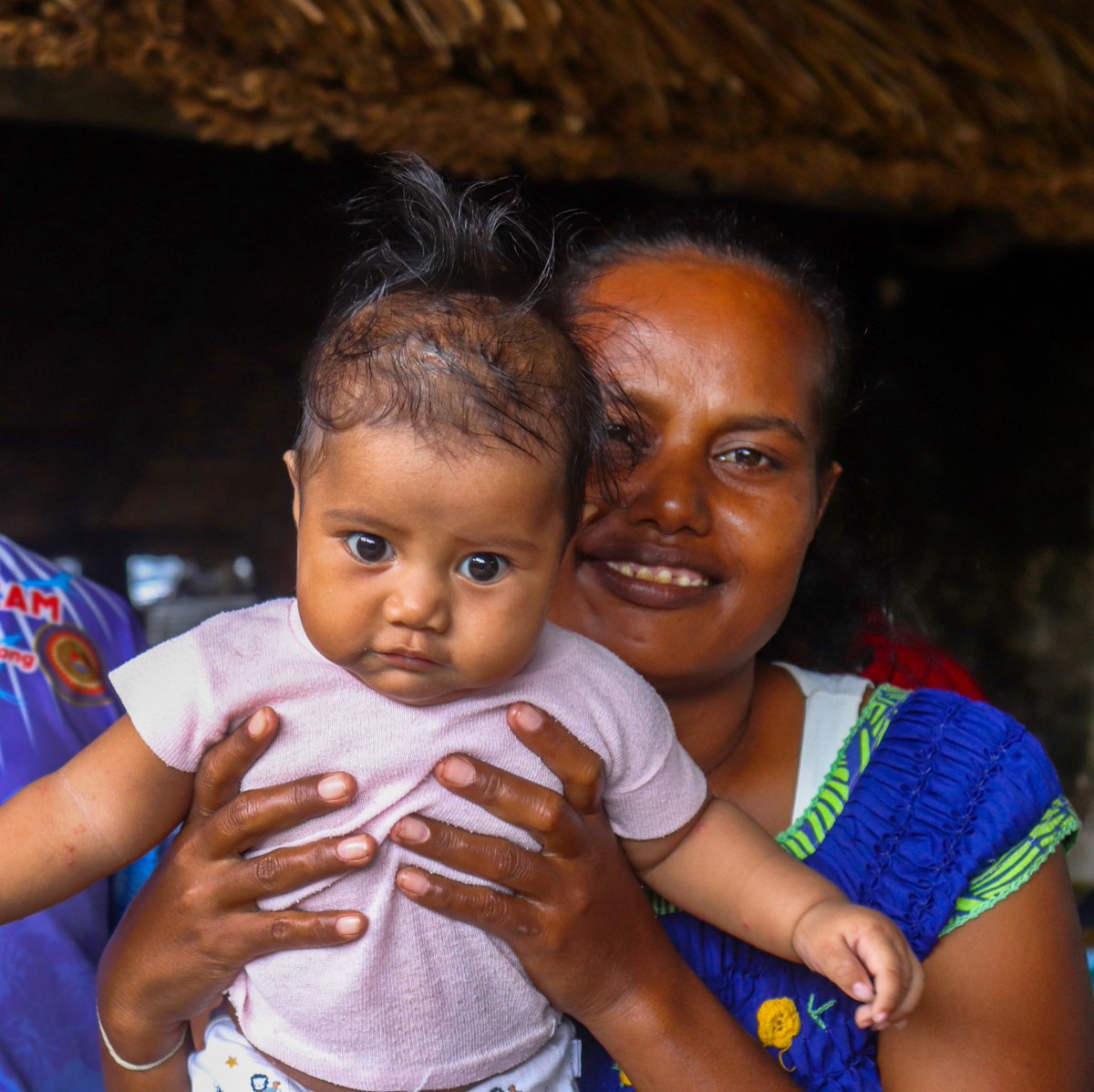 5-month-old Tooti from Abaiang Island was recently registered by a mobile birth registration team.

In Kiribati, a <a href="/UNICEF/">UNICEF</a>-supported mobile birth registration campaign is helping families in remote islands register their children’s birth information.

#ForEveryChild, every right