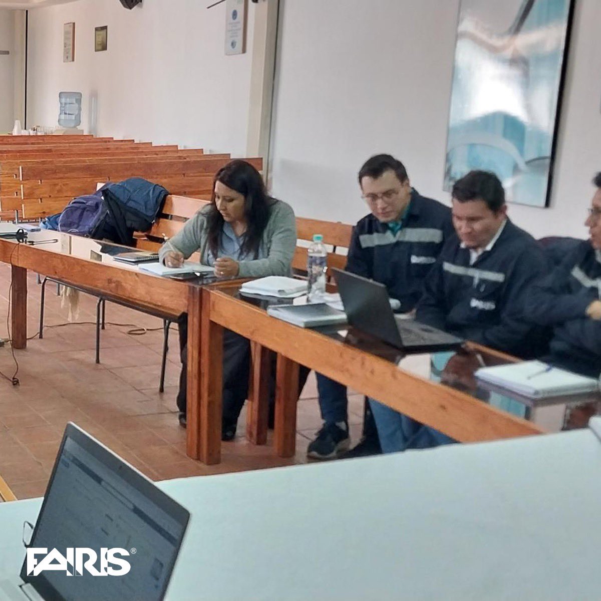 Fairis_CA's tweet photo. La capacitación y la implementación de procesos son esenciales para la mejora continua en nuestra empresa. Felicitamos a todos nuestros colaboradores por su compromiso y dedicación en la implementación de la Norma ISO 50001:2018 https://t.co/SJskbwDcbo