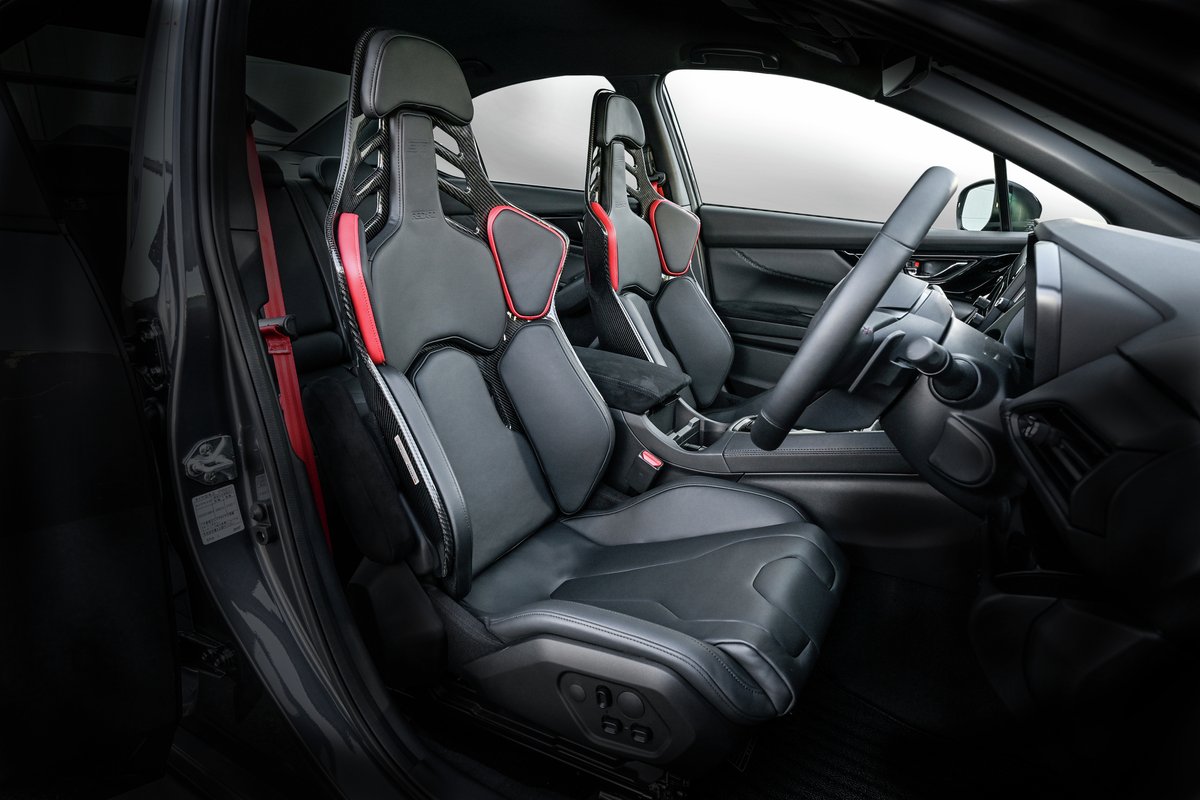スバルテクニカインターナショナルは、STIコンプリートカー「S210」プロトタイプを初公開しました。
ニュルブルクリンク24時間レースで培った技術や知見を投入し、ドライバーがより意のままに車両を操りやすくする「操縦性」を実現しています。
◆販売台数：500台限定
◆販売方法：2025年春頃予定