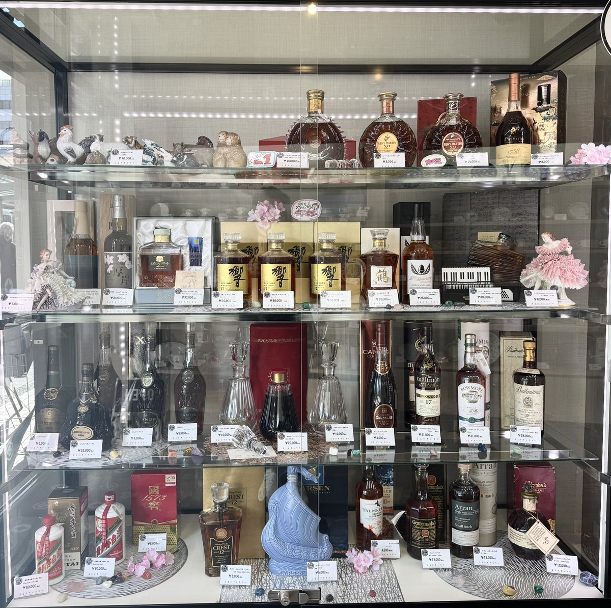 Coedo2024's tweet photo. Happy Friday everyone!If your looking for a high quality brands but very affordable price for gifts at any special occasion,come and visit our store Coedo Gallery is located at Kawagoe Nishiguchi 2 minutes walk from Kawagoe Station. See you!#pinoyinjapan #kawagoe https://t.co/zaw1ZjR6ym