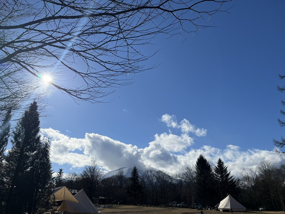 murucamp's tweet photo. リンちゃんのスープパスタを作ってみました。（しめじの代わりに舞茸）
3泊4日のキャンプ楽しかったです🏕️
またキャンプ行きたいです！
#キャンプ #冬キャンプ #北軽井沢スウィートグラス #スウィートグラス #ゆるキャン #スープパスタ #薪ストーブ #ワークタフストーブ380アカネ https://t.co/6BBGfC14rY
