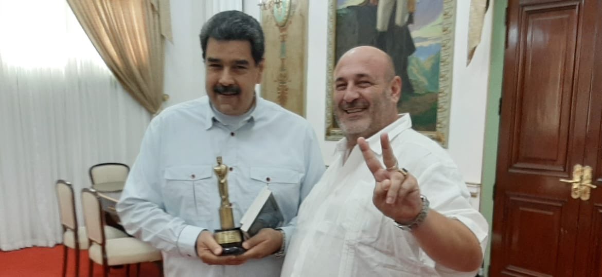 martincarrizo_'s tweet photo. Solo la memoria colectiva mantiene viva a una nación.
A no olvidar… https://t.co/uCrucAIJjN
