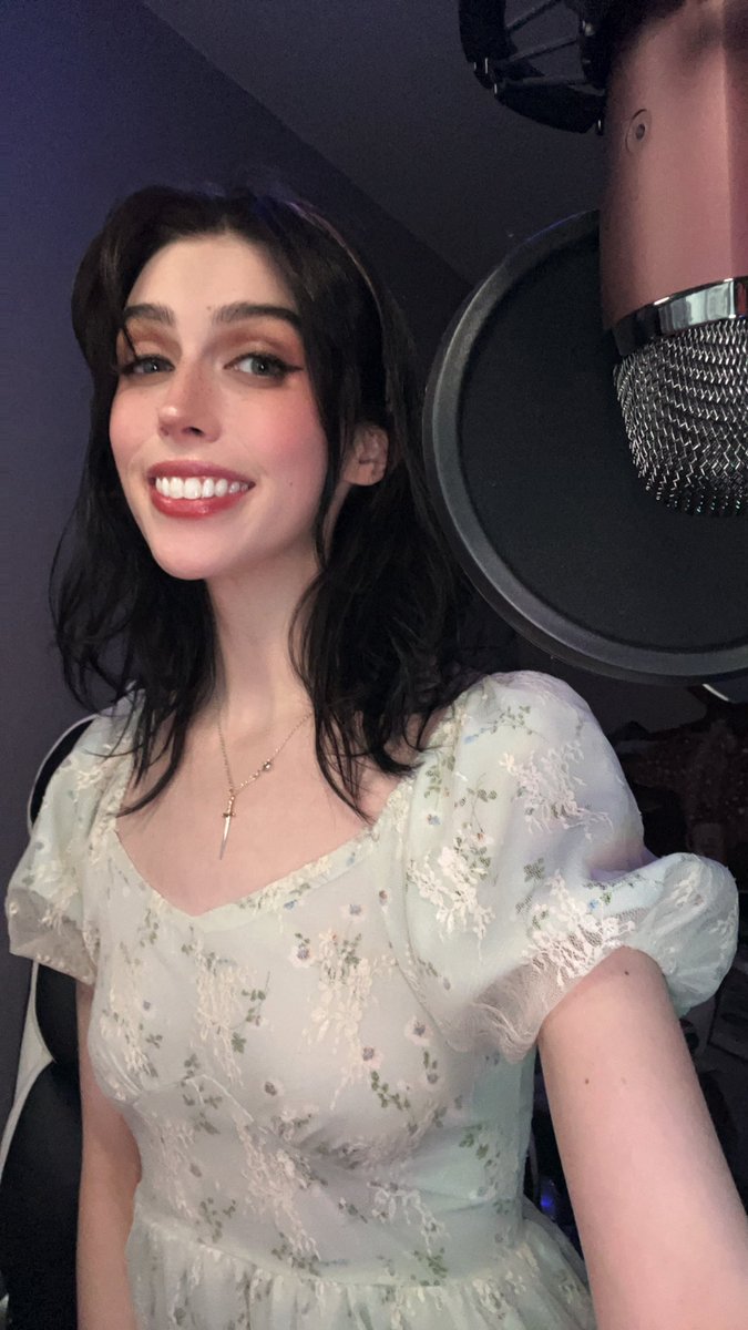 savanaray_'s tweet photo. https://t.co/jcG7R9whPo

Head to Twitch to see me live! https://t.co/ChY6awk3DM