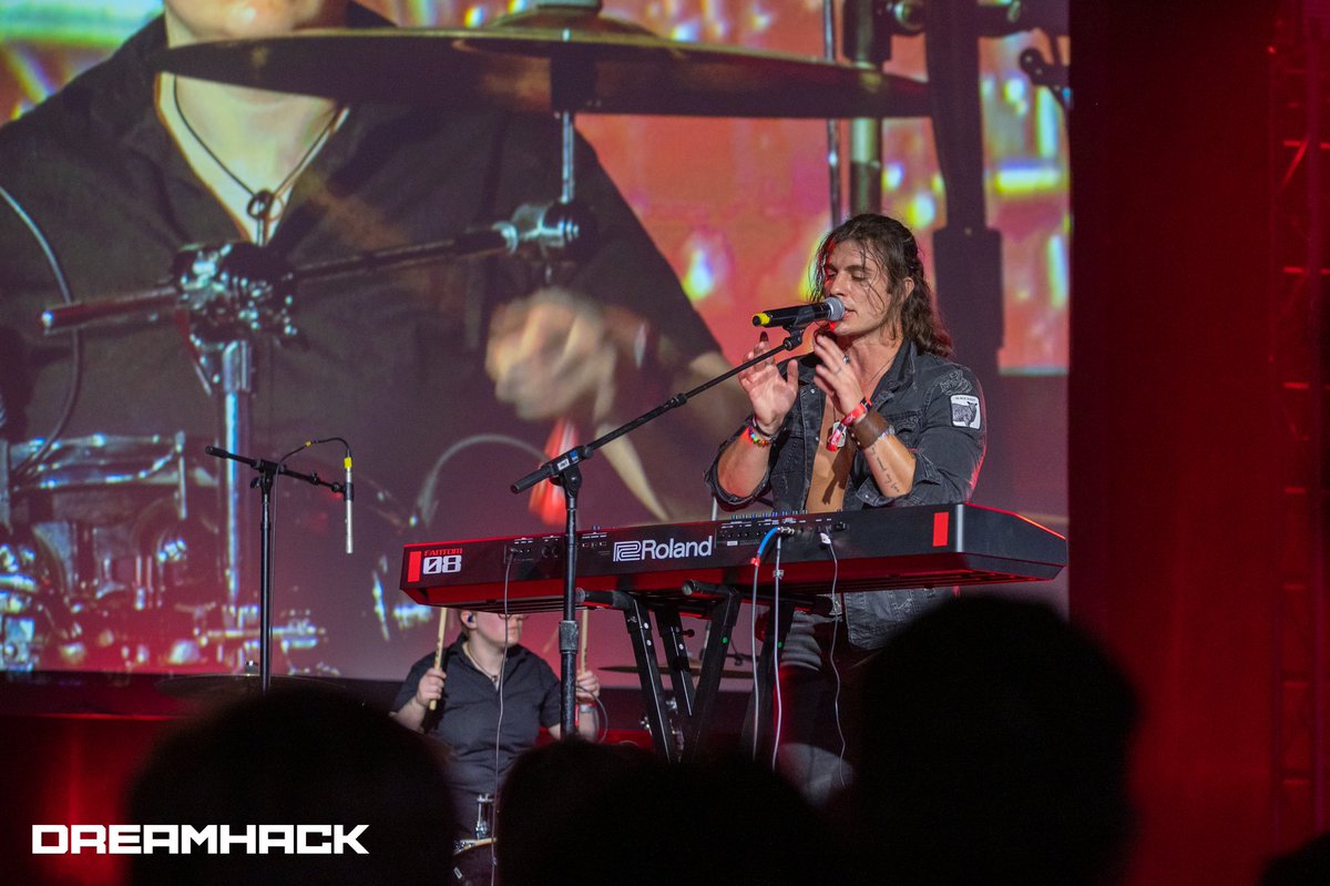 WrighteousJ tweet media