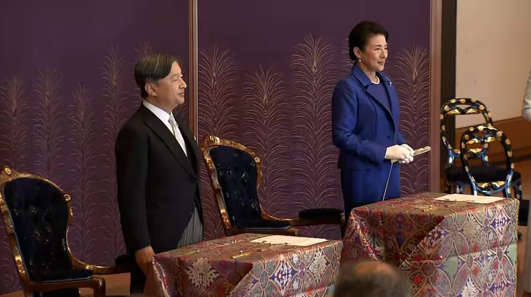 2020tamagoyaki's tweet image. 講書始の儀
今回はまた違う雰囲気のお帽子とドレスで可愛らしい敬宮さま😊
皇后陛下はキリっとしたブルーですね
久子さま、承子さまも素敵