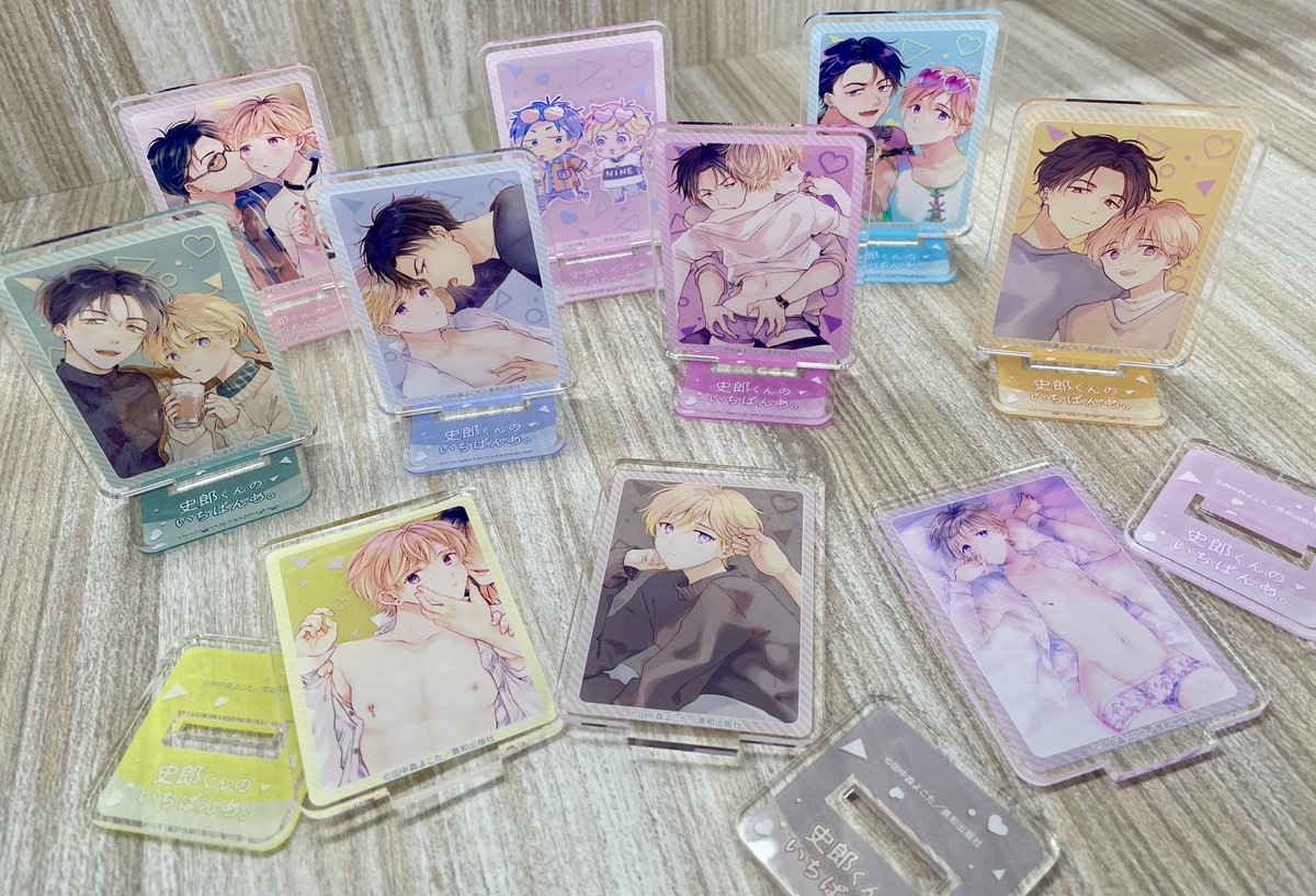 依子　グラッテ　コミコミ　アクリルコースター　7枚 依子 グラッテ コミコミ アクリルコースター 7枚 依子 グラッテ