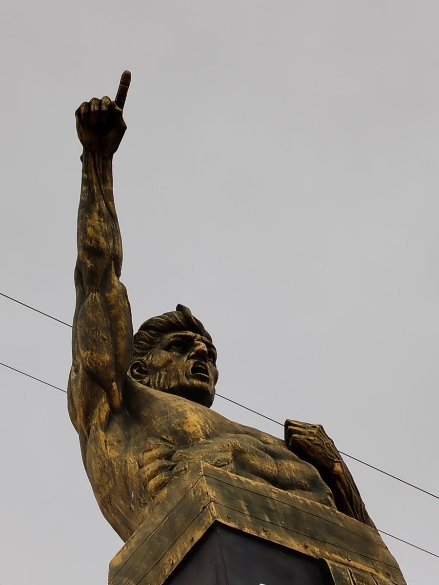 GermanAlejoApaz's tweet photo. ¡¡¡Ni olvido ni perdón!!! Han pasado dos años de impunidad, la lucha continuará hasta encontrar justicia. ¡No descansaremos!. Honor y gloria a los mártires y víctimas del 9 de enero del 2023.
#Puno #Juliaca #DinaAsesina #Perú #aymaras #quechuas https://t.co/5vBiwV1kYY