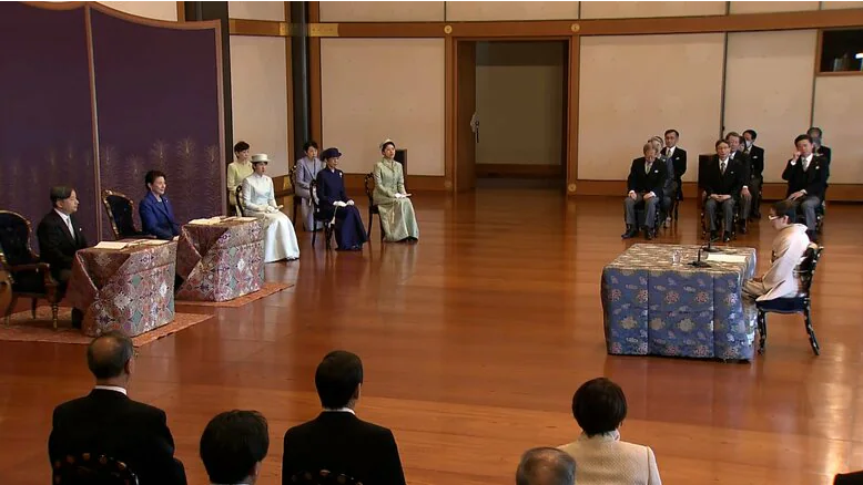 2020tamagoyaki's tweet image. 講書始の儀
今回はまた違う雰囲気のお帽子とドレスで可愛らしい敬宮さま😊
皇后陛下はキリっとしたブルーですね
久子さま、承子さまも素敵