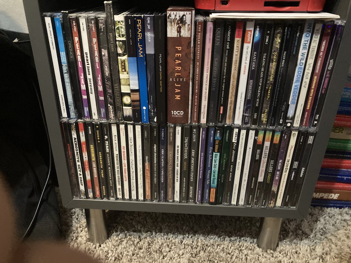 JricEohnson's tweet image. Cd collection (I’m out of space)