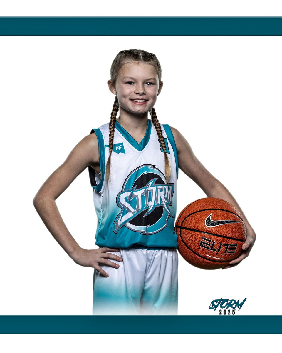 Team pics! 🏀💙🙌🏼 #11 #basketballlife