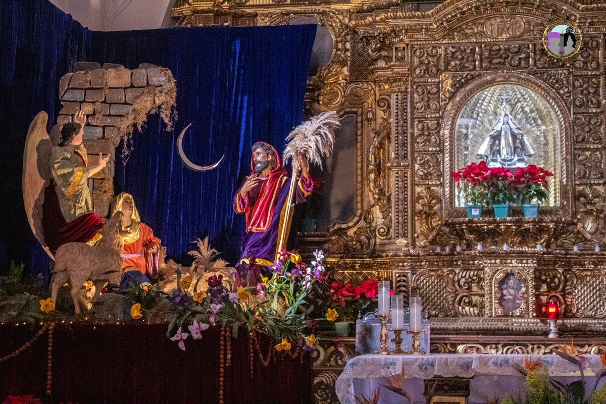 Capirotes_Mad's tweet photo. #Nacimientos | Nacimiento realizado en el Santuario de Nuestra Señora del Carmen, El Cerrito del Carmen.
#ProcesionesGT #Catolicos #Belenes #Guatemala #Tradicones #capirotesYmadrileñas https://t.co/cvi80OdgNo