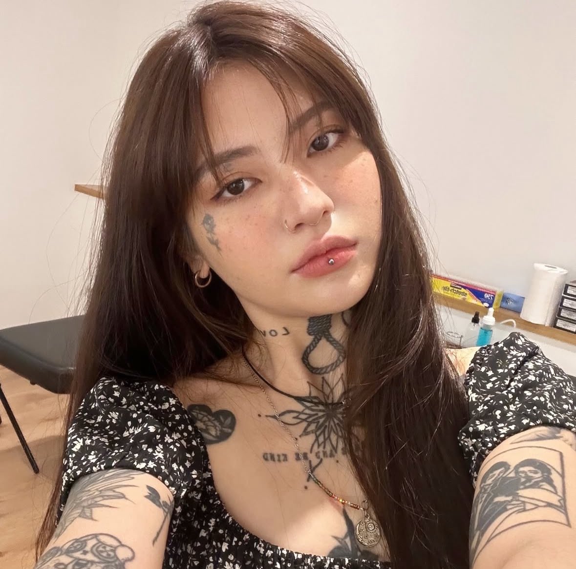 mangekiyomii's tweet image. we were victims of the night