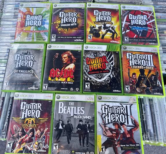 SORIANO51's tweet photo. Háganlo posible ... de regresar  apuesto que seria todo un éxito  🤞🏼@XboxP3 🤟🏼 @BondSarah_Bond❤️‍🔥
@XboxGamePass🎮 @XboxSupport @XboxMexico ¿verdad  @PaganusF4 🤜🏼🤛🏼? https://t.co/6Og3LjPUvG