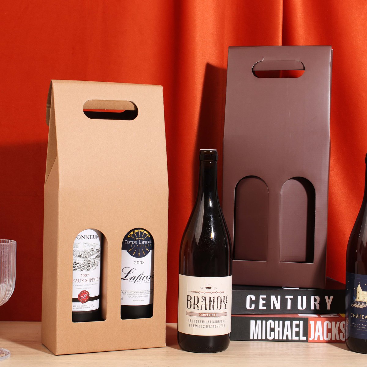 jialanpackage's tweet image. 💥Jialan Package hot selling customized environmentally friendly corrugated paper material double wine gift box spot wholesale
✅MOQ: 1000pcs, can be customize
If you are interested，please contact @jialanpackage
🌐Official website：good-package.com
#winebox #wineboxes