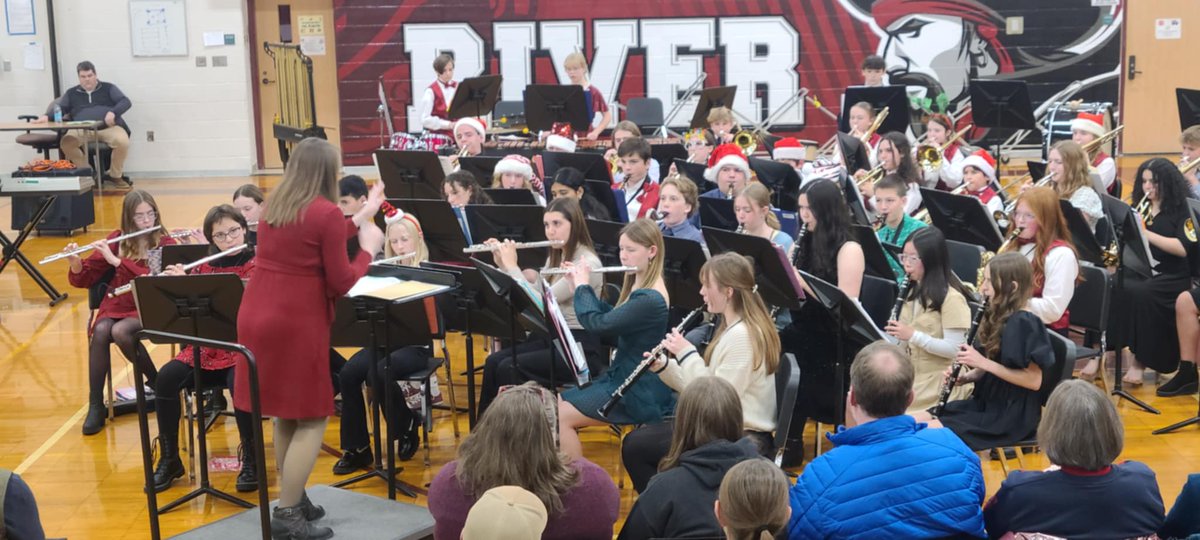 RRMSBands's tweet photo. December was full of great performances from our RRMS Bands! Thank you for supporting our Rocky River music program! 
@rrms_principal @RrCitySchools https://t.co/dSmIBpwgee