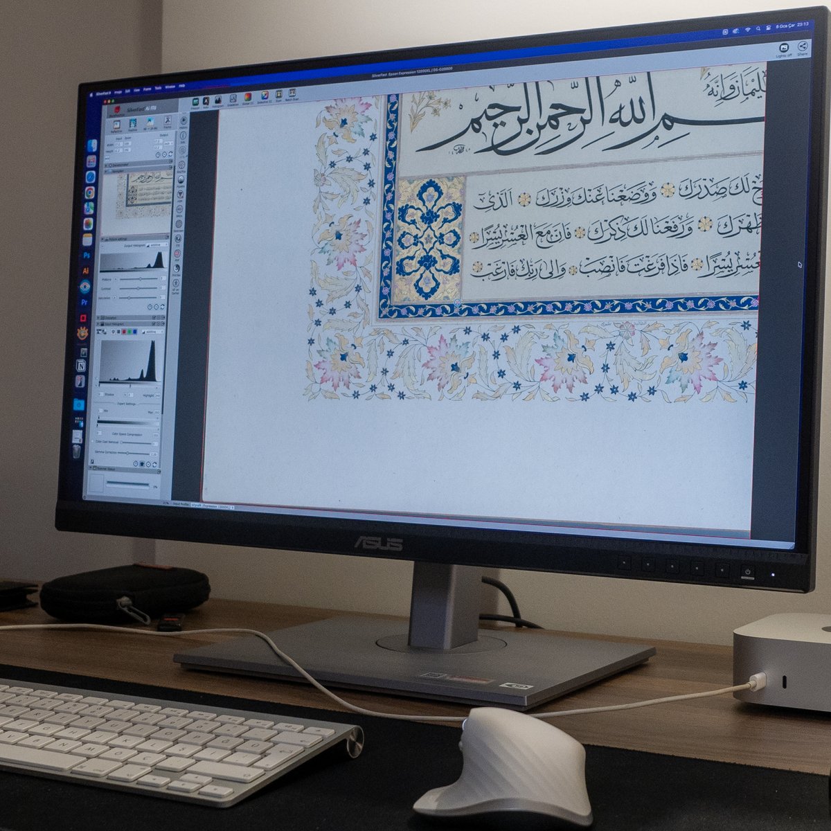 ucvavcom's tweet photo. Sanatçıların özgün sanat eserlerini yüksek kaliteli, dayanıklı ve çarpıcı baskılara dönüştürüyoruz.

En son teknolojiye sahip Epson flatbed tarayıcılarından birini kullanarak 48 bit renk derinliği ile orijinal sanat eserinizi en ince ayrıntıları koruyarak dijitale aktarıyoruz. Eserin renk düzenleme işlemlerini büyük bir titizlikle ayarlıyoruz.

Eser baskıya hazır hale geldikten sonra büyük format mürekkep püskürtmeli reprodüksiyon makineleri ve arşiv kalitesinde mürekkepler kullanarak sizin seçtiğiniz kağıtla eserinizi buluşturuyoruz.

Son adım olarak baskılarınızı özenle paketleyip size veya müşterilerinize güvenli bir şekilde teslim edilmesini sağlıyoruz.