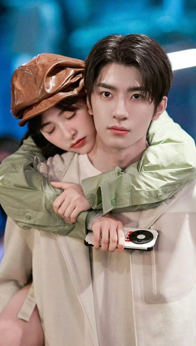 _summerblue10's tweet image. Congratulations to #SmileCode for winning the &quot;2024 Annual Drama List·Influential TV Series&quot; award in the &quot;9th Fingertip Media List of Media Insider&quot; 🎉🎊👏 

#ShenYue #Linyi