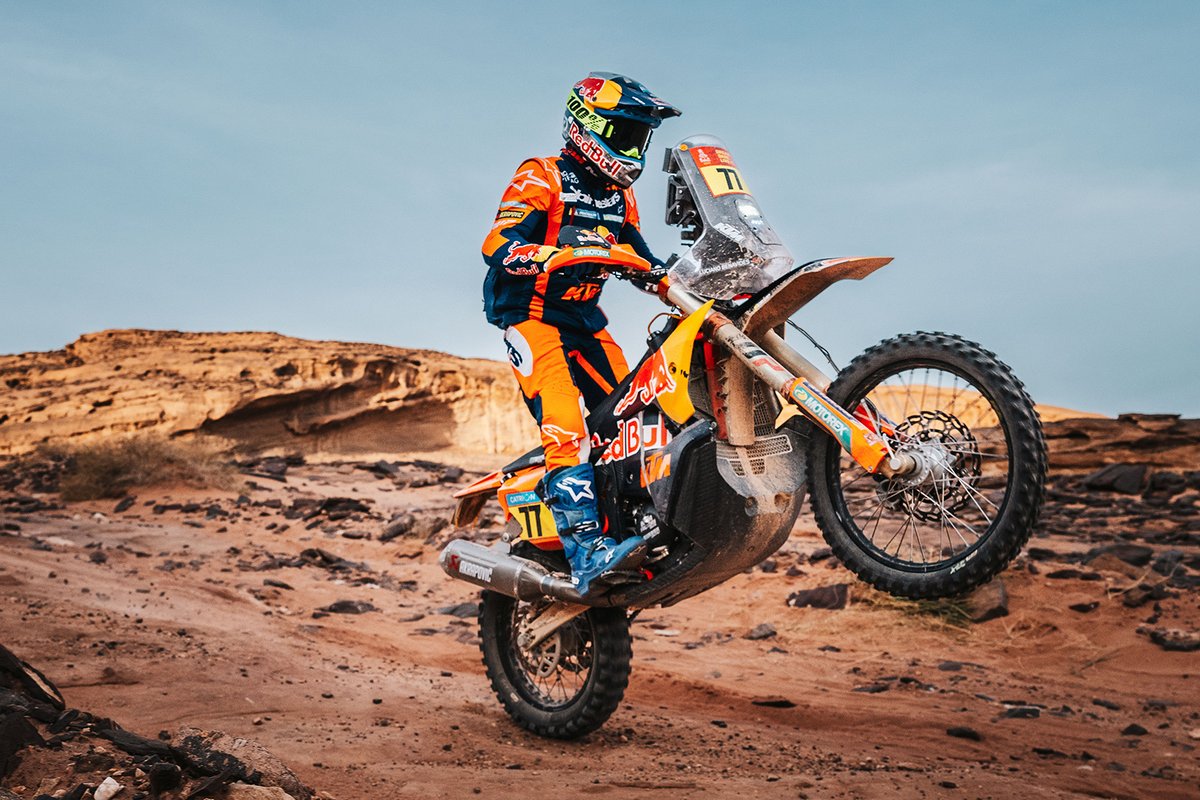 Dakar: Luciano Benavides gana la quinta etapa

prokitespain.com/index.php/moto…

#Dakar25 #DanielSanders #EdgarCanet #RedBull #KTMFactoryRacing #KTM #LucianoBenavides #KTM450RALLY #KevinBenavides #Etapa5 #ArabiaSaudita