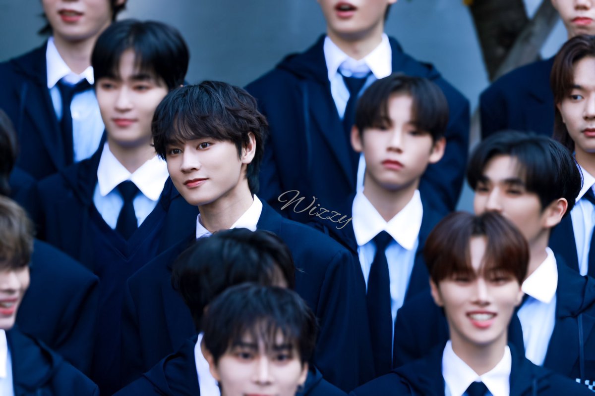 _7aq3's tweet photo. 依頼されたので代わりに投稿しています♩♡
멋진 사진 감사합니다🫶🏻💞
(もう1枚あるのでツリーに繋げます)

photo by @chenyu_forever .⋆𝜗𝜚

#PROJECT7 #프로젝트7 #プジェ 
#우첸유 #WUCHENYU #ウチェンユ #SWEETCH #SWC #스윗치 #첸유 #CHENYU https://t.co/jQYjDd49p7