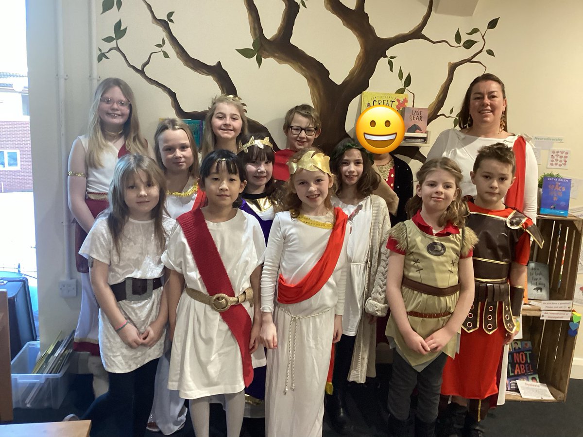 4️⃣ The Robins are super excited for our Roman, Anglo-Saxon and Viking History theme day 🏛️⚔️!