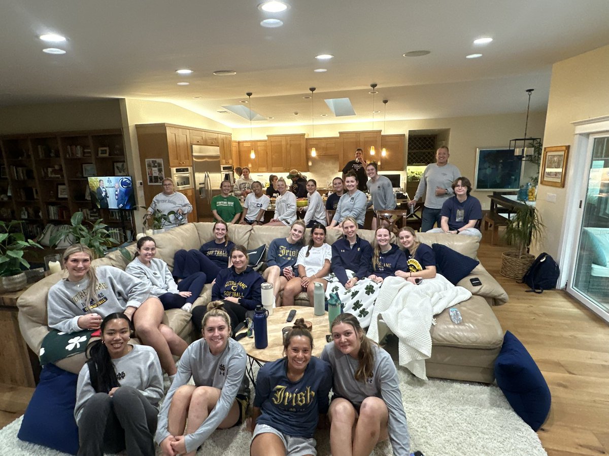 Congrats <a href="/NDFootball/">Notre Dame Football</a> and <a href="/Marcus_Freeman1/">Marcus Freeman</a> ……Going to the ‘Ship 🙌☘️☘️☘️☘️☘️