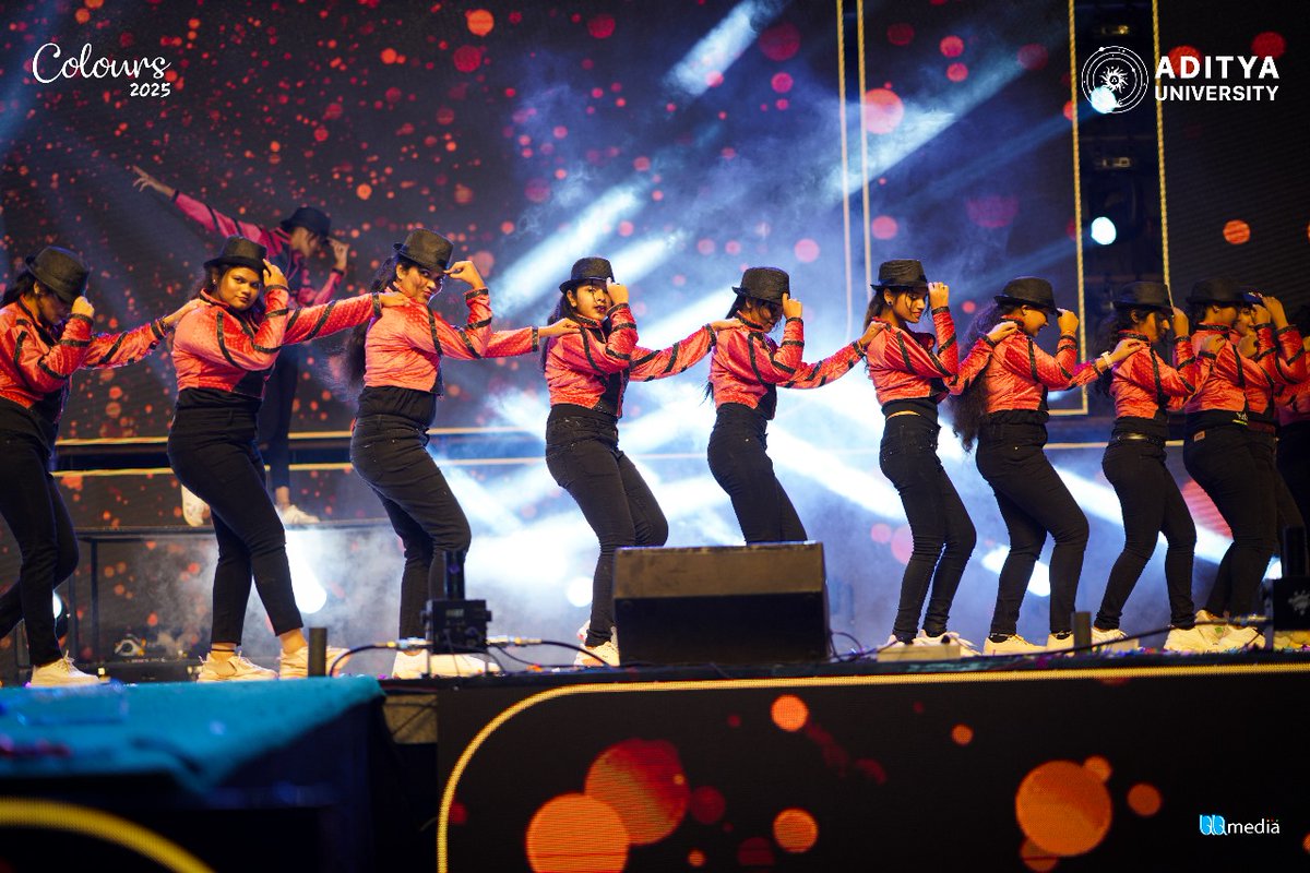 ACETaditya's tweet image. The nights of Colours 2025 are nothing short of spectacular! 🌙🔥 From dazzling performances to vibrant music, the campus is buzzing with excitement under the stars.
.

.
#Colours2025 #AdityaUniversity #NightOfCelebration