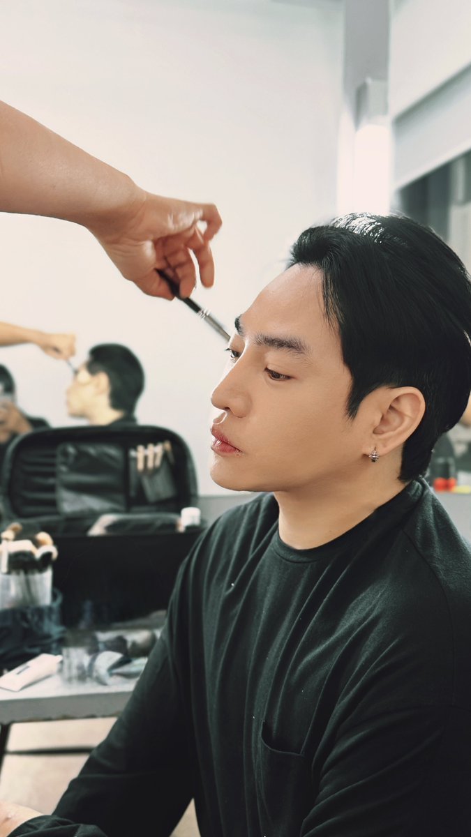 PeckPalitOfficial tweet media