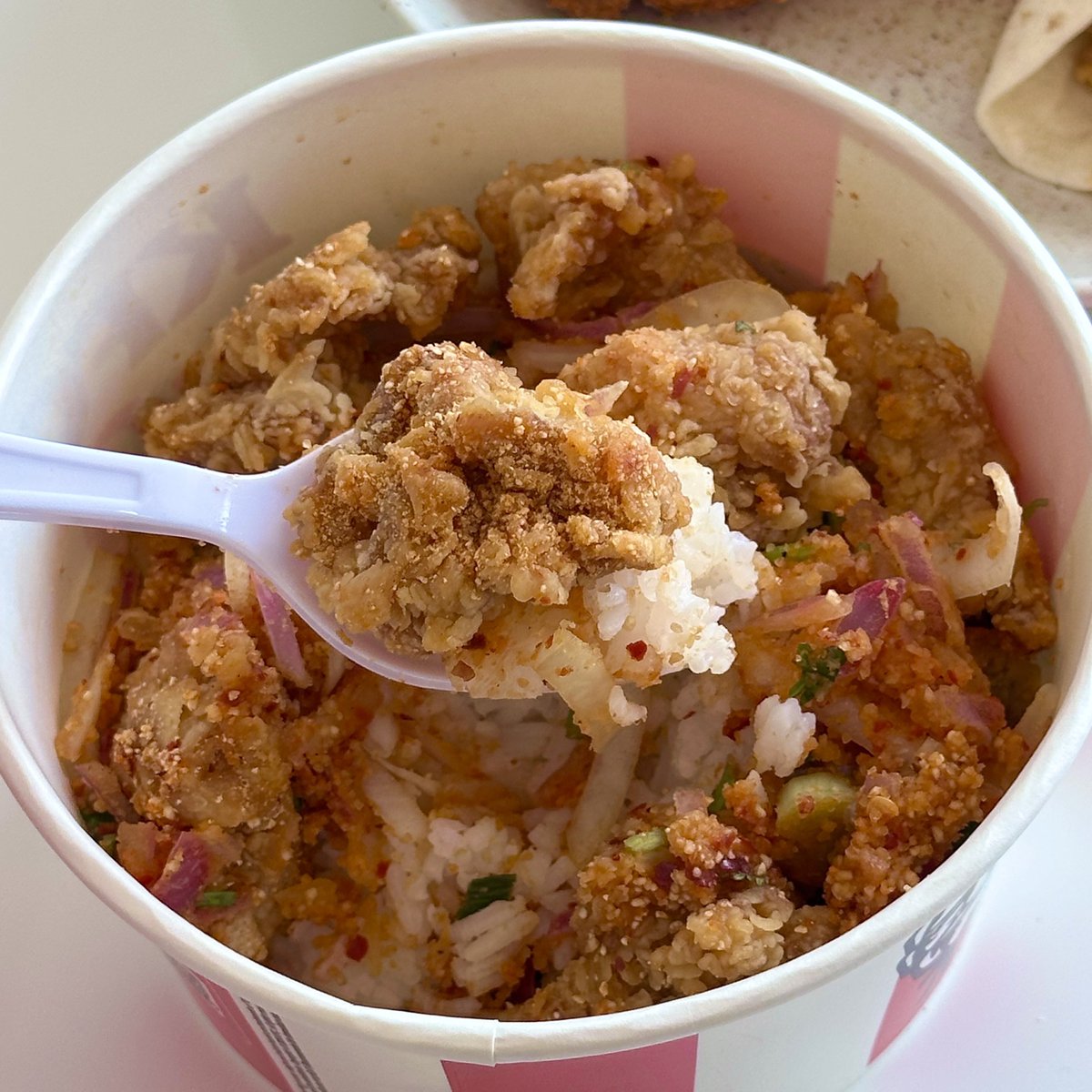 คุ้มกว่านี้มีที่ไหนอีกอ่ะ สั่ง KFC ใน LINE MAN
ใส่โค้ด BONUS50 ลด 50 บาท ไม่มีขั้นต่ำ!!
ใส่โค้ด BONUS50 ลด 50 บาท ไม่มีขั้นต่ำ!!
ใส่โค้ด BONUS50 ลด 50 บาท ไม่มีขั้นต่ำ!!
จิ้มเลย! https://t.co/JjkszoLm4C 
ใช้ได้กับทุกเมนูในร้าน แถมส่งฟรี 0 บาท 
#LINEMAN https://t.co/zsYbZZd2U9