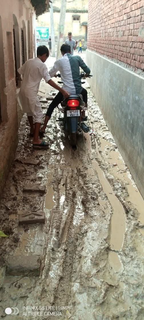 Azamgarh Post tweet media