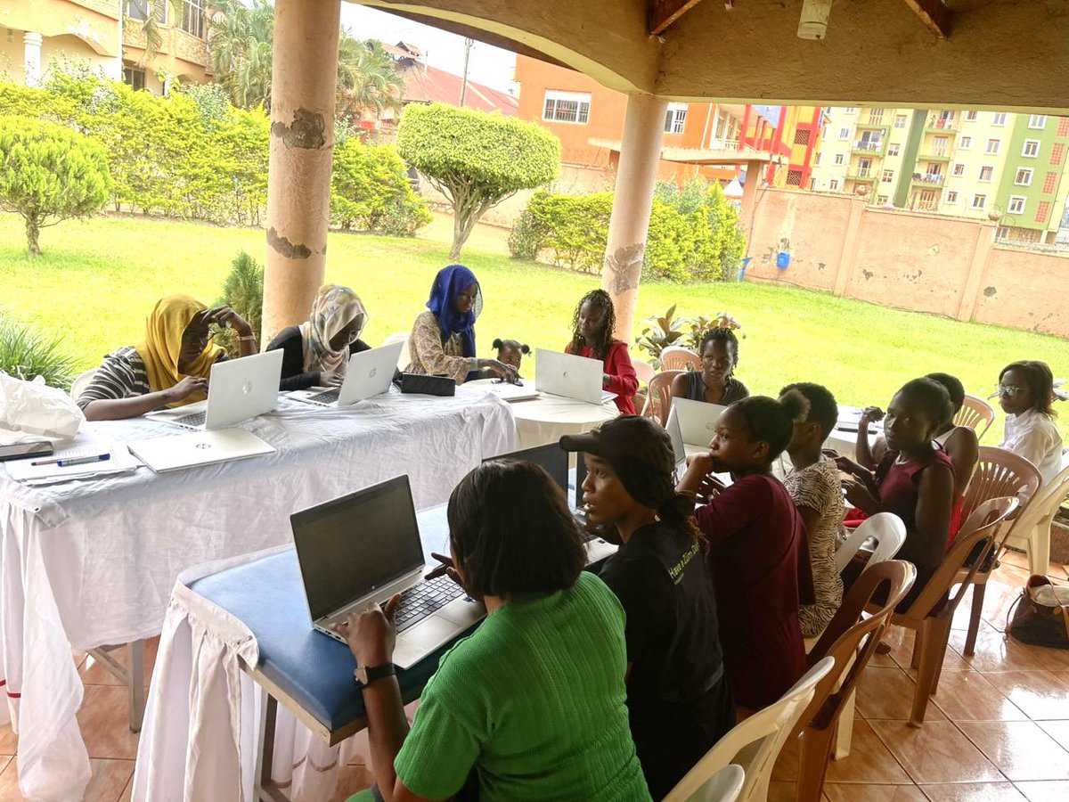 nilegirlsforum's tweet image. To bridge the #Genderdigitaldivide we are training #computerskills. As technology continues to shape every aspect of our lives, access to digital skills is a critical factor in personal &amp;amp; professional development. We train women to become active participants in the digital age