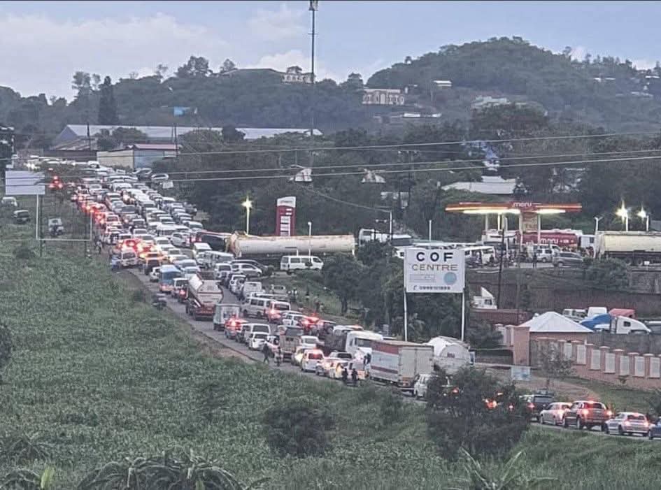 Jack McBrams (@mcbrams) on Twitter photo Malawi’s fuel crisis has escalated into a full-blown national emergency, paralyzing the country. It’s time for President <a href="/LAZARUSCHAKWERA/">Dr. Lazarus Chakwera</a> to declare a state of emergency and urgently seek external assistance. This situation is unsustainable—action is needed now. #Malawi Malawi’s fuel crisis has escalated into a full-blown national emergency, paralyzing the country. It’s time for President <a href="/LAZARUSCHAKWERA/">Dr. Lazarus Chakwera</a> to declare a state of emergency and urgently seek external assistance. This situation is unsustainable—action is needed now. #Malawi