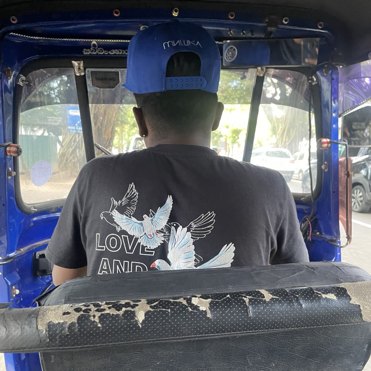 From addressing Tuktuk drivers as uncle, then aiya and now malli, we all grew up 🥲