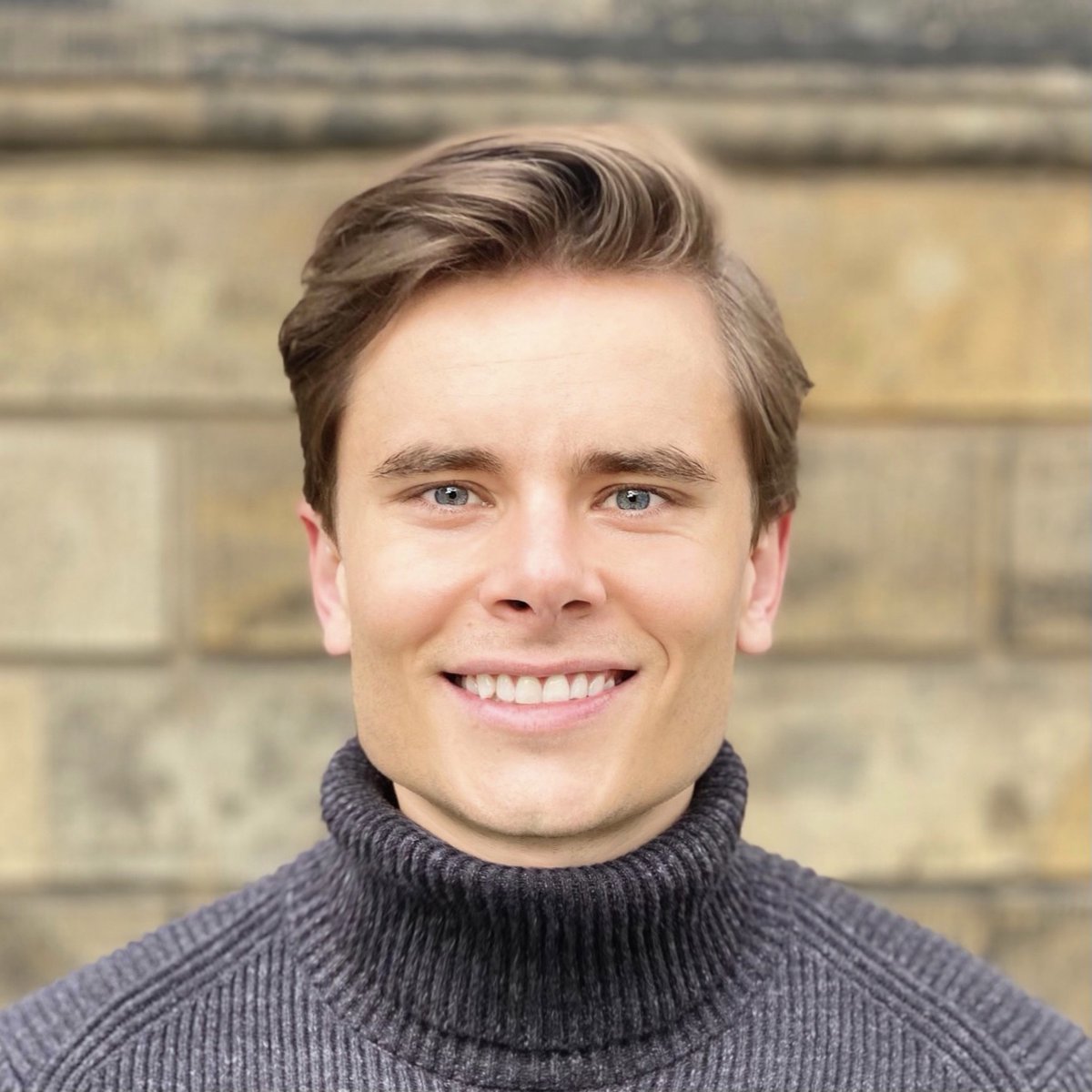 🎉🎉Thrilled to announce that <a href="/ThomasGraeber/">Thomas Graeber</a> will join our department in June 2025 as an Associate Professor of Cognitive and Neuroeconomics. 
His research focuses on behavioral and experimental economics.
He is currently an Assistant Professor at <a href="/HarvardHBS/">Harvard Business School</a>.
Looking forward to