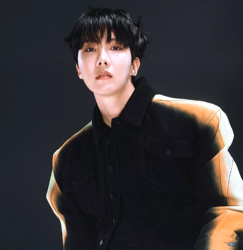 AboutMusicYT's tweet photo. J-Hope will release new music in March. https://t.co/OlfwXRW7mN