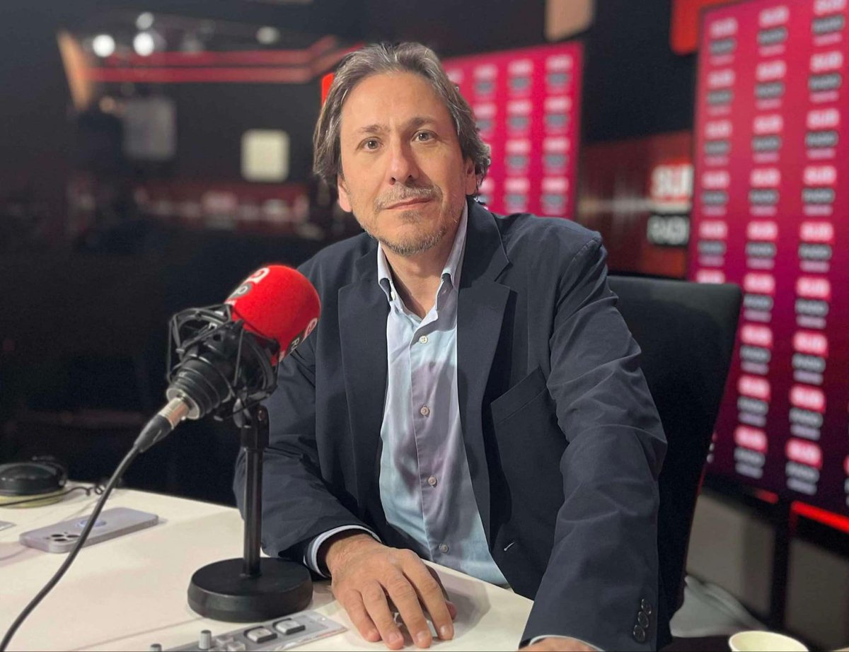 SudRadio's tweet photo. 🎙️ L’invité politique de @JJBourdin_off 

@JeromeGuedj est l’invité du jour 

Suivez le direct : https://t.co/QKa5Efuc2W https://t.co/bpcTATKzkj