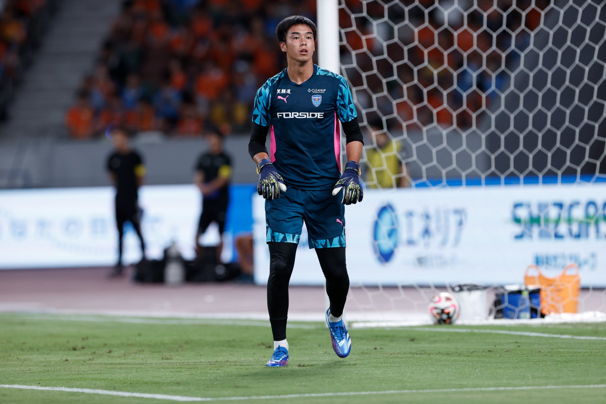 横浜FC 遠藤雅己 選手　ユニフォーム HATTRICK（ハットトリック）-選手の想いをファンへ届ける公式