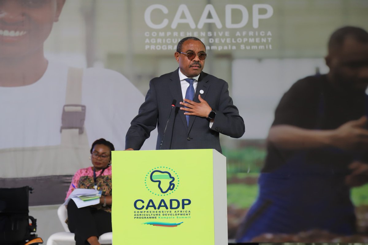 #CAADPKampala25 also included a ''Youth and Women Pavilion'' where discussions led by <a href="/FAOAfrica/">FAO in Africa</a> are being held, focusing on the place for youth and women in the new decade of CAADP, especially in driving transformation of agrifood systems. 

#OneVoiceOneLand 
#Agenda2063