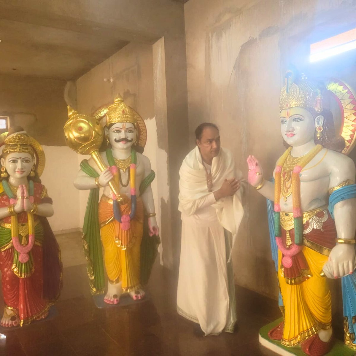 आचार्य स्वामी सोमेन्द्र महाराज पावन धाम tweet media
