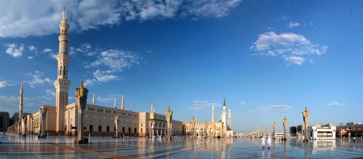 اللَّهُم صلِّ وسلم وبارك على نبينا محمد ﷺ.

#يوم_الجمعة