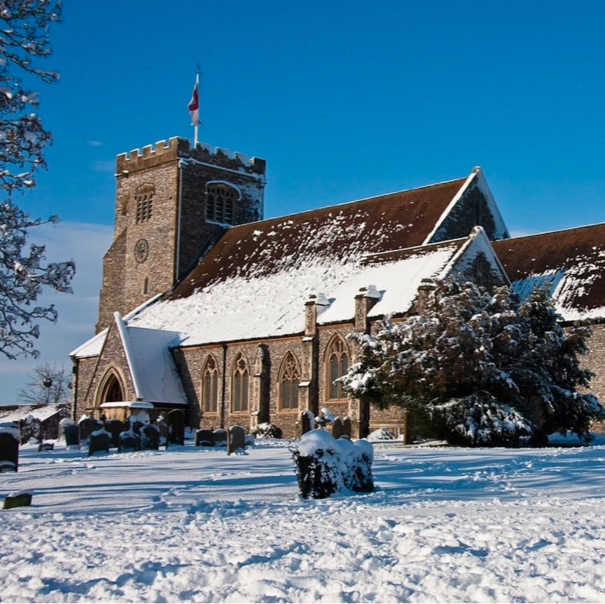 Thatcham &amp; Area Weekly News 
pennypost.org.uk/thatcham-area-…

Ash trees, singing louder, refills, another new year, reading and small grants – plus a bit of digging into some flattened reed beds, the cost of mending a spire. Community notices and news from <a href="/ThatchamTC/">ThatchamTownCouncil</a> 
#thatcham