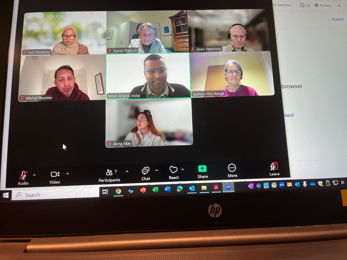 Kjersti Fløttum (@kflottum) on Twitter photo LIVED DEMOCRACY IN EDUCATION
Discussing a book project headed by Kjellrun Hiis Hauge @hvl_no and as a follow-up of a course given at the Bergen Summer Research School (BSRS) <a href="/UiB_IF/">Institutt for fremmedspråk, UiB</a> 2024. Useful to meet at Zoom when participants come from all over the world, w diff. time zones! LIVED DEMOCRACY IN EDUCATION
Discussing a book project headed by Kjellrun Hiis Hauge @hvl_no and as a follow-up of a course given at the Bergen Summer Research School (BSRS) <a href="/UiB_IF/">Institutt for fremmedspråk, UiB</a> 2024. Useful to meet at Zoom when participants come from all over the world, w diff. time zones!