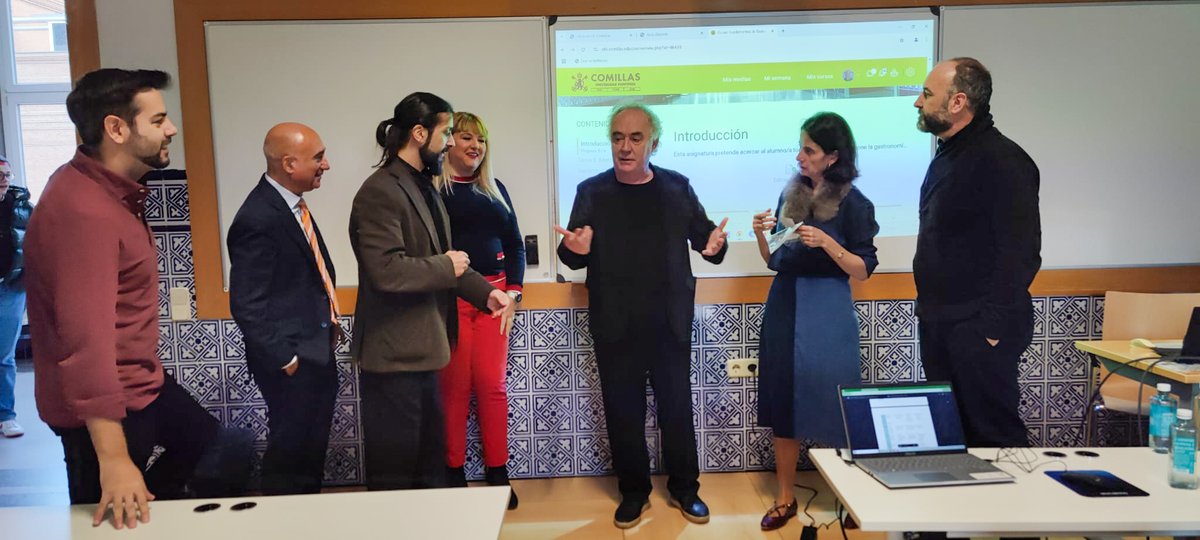 Empleamos el Método Sapiens para integrar de manera transversal los conocimientos de todas las asignaturas y las ideas de negocio de los estudiantes.