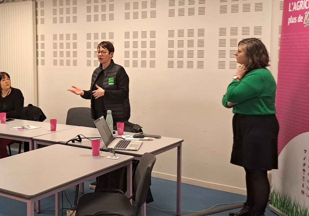 [#Evénement] 📣 <a href="/AnefaMayenne/">ANEFA Mayenne</a> tient ce matin une présentation en avant-première de son nouveau site internet dédié à l'#orientation #agricole, devant les responsables d'établissements scolaires agricoles de <a href="/lamayenne/">La Mayenne, le Département</a>. <a href="/oselagri_anefa/">ANEFA - Emploi & Formation en Agriculture</a> <a href="/ChambagriPdL/">Chambres agri PdL</a> <a href="/education_gouv/">Ministère Éducation nationale</a>