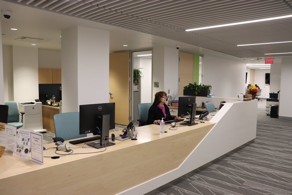 Visiting Falk Library and have a question? Need a charger? We're here to help! Stop by the Main Desk, our one-stop-shop for questions, resources, circulating technology, and group study room reservations.