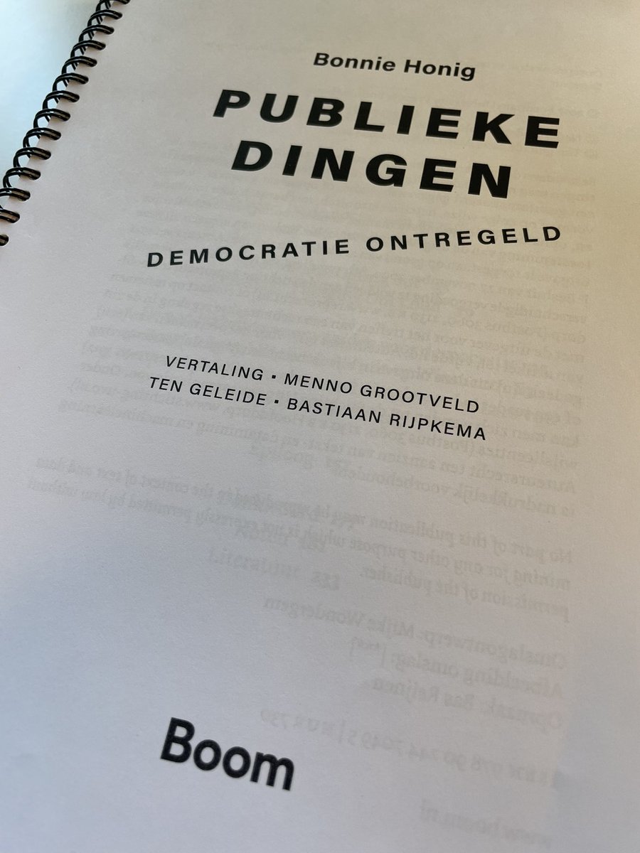 Bastiaan Rijpkema (@bastiaanrij) on Twitter photo 👀✨ Nederlandse editie van Publieke dingen is er bijna!
Lancering 6 februari @debalie, met Bonnie Honig, <a href="/arnonyy/">Arnon Grunberg</a> en ondergetekende is al uitverkocht: debalie.nl/programma/bonn…
Voor symposium <a href="/LeidenLaw/">Leiden Law School</a> met Honig die dag zijn nog plekken! universiteitleiden.nl/agenda/2025/02…
<a href="/BoomFilosofie/">Boom Filosofie</a> 👀✨ Nederlandse editie van Publieke dingen is er bijna!
Lancering 6 februari @debalie, met Bonnie Honig, <a href="/arnonyy/">Arnon Grunberg</a> en ondergetekende is al uitverkocht: debalie.nl/programma/bonn…
Voor symposium <a href="/LeidenLaw/">Leiden Law School</a> met Honig die dag zijn nog plekken! universiteitleiden.nl/agenda/2025/02…
<a href="/BoomFilosofie/">Boom Filosofie</a>
