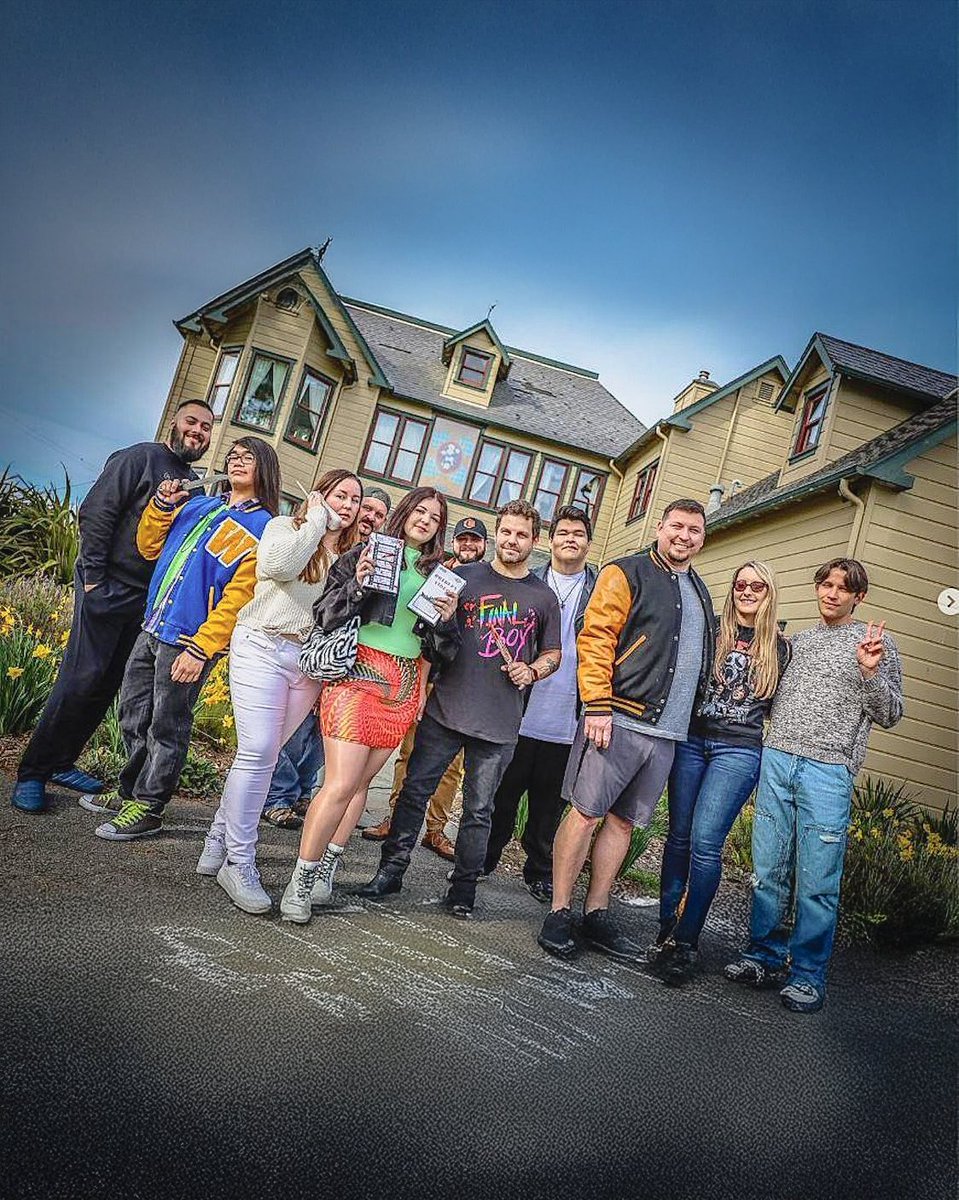 hello_sidney's tweet photo. 🔪 Live the SCREAM Experience!

📅 Date: March 15, 2025

🔪 Tag your crew, grab your tickets, and get ready to scream like it's 1996!

Read more: https://t.co/nBZWv0Ybpj

🩸 #Scream #Ghostface #SpringHillEstate #90sHorror #HorrorFans #screammovie #scream7 #screamVII #ghostface https://t.co/mLSr23Lm5X