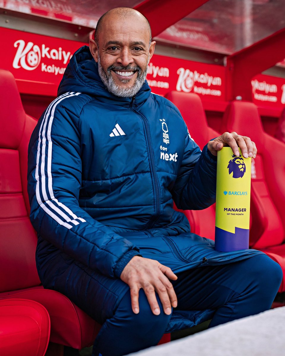 Footballtweet's tweet photo. 🚨 OFFICIAL: The Premier League Manager of the Month. 🥇 https://t.co/XdM8QxvbZa