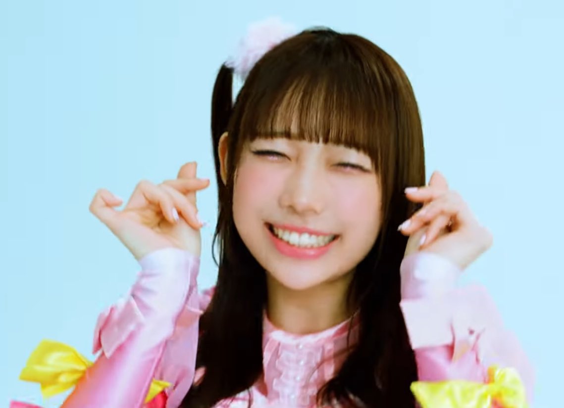 sweetholiday513's tweet photo. 今回のMVPARTYHIGH！も#UtaGe！さん、何より最推しうちゃん映るたびにかわいい(定期)
(語彙力皆無)
#PARTYHIGH！　#羽賀うるな　ちゃん　#アイドル https://t.co/IS6Yy5Stxi