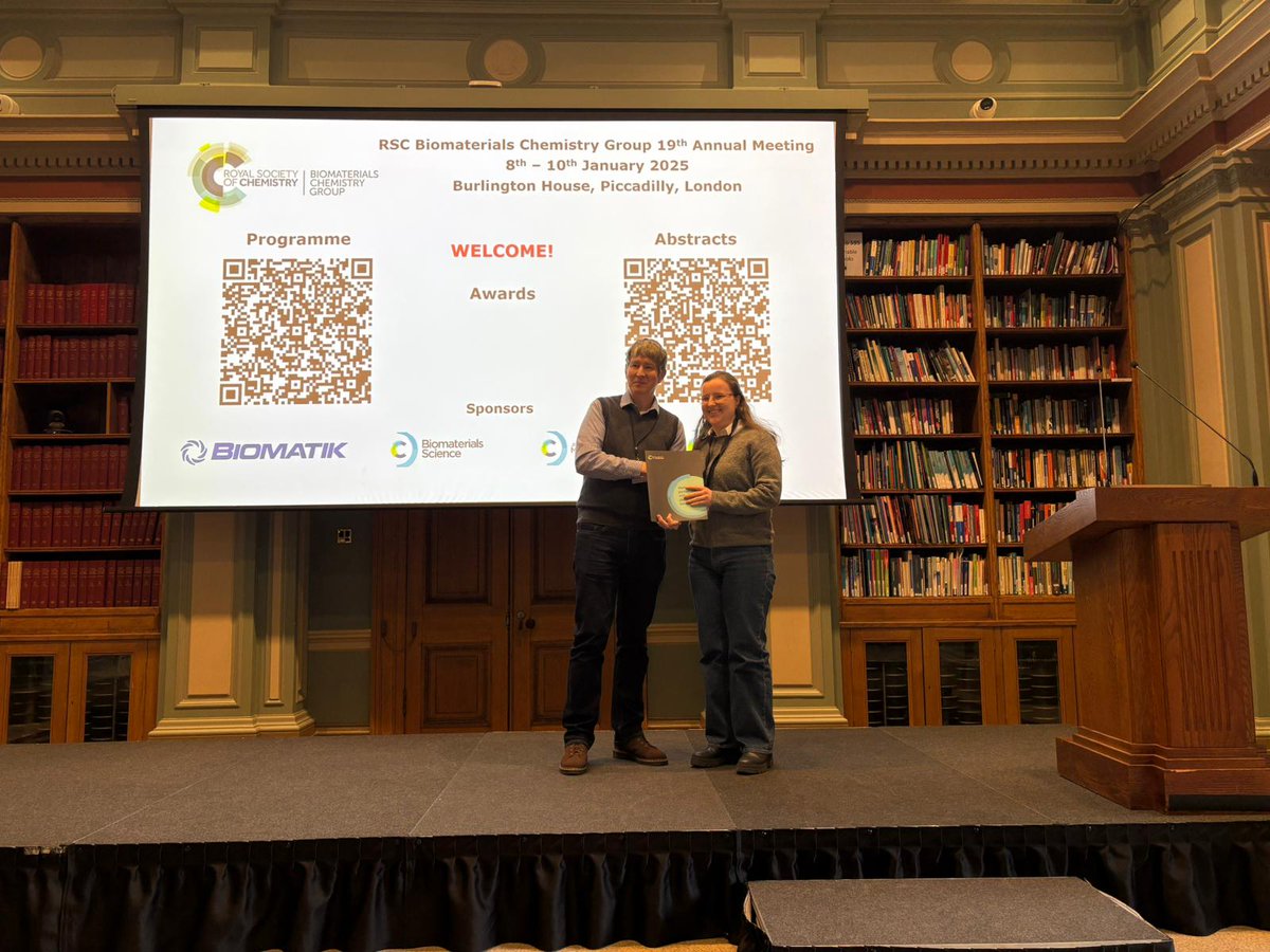 Kamalylab's tweet image. Congratulations to these leading ladies at Burlington House today! 3 splendid PhD talks from Rupali, Sofia, Runxin + 1 fab PhD poster from Cliona! Best talk prize for Rupali (again!!) and best poster prize for Cliona! Awesome invited talk from @TheoniGeo Huge Congratulations!👏