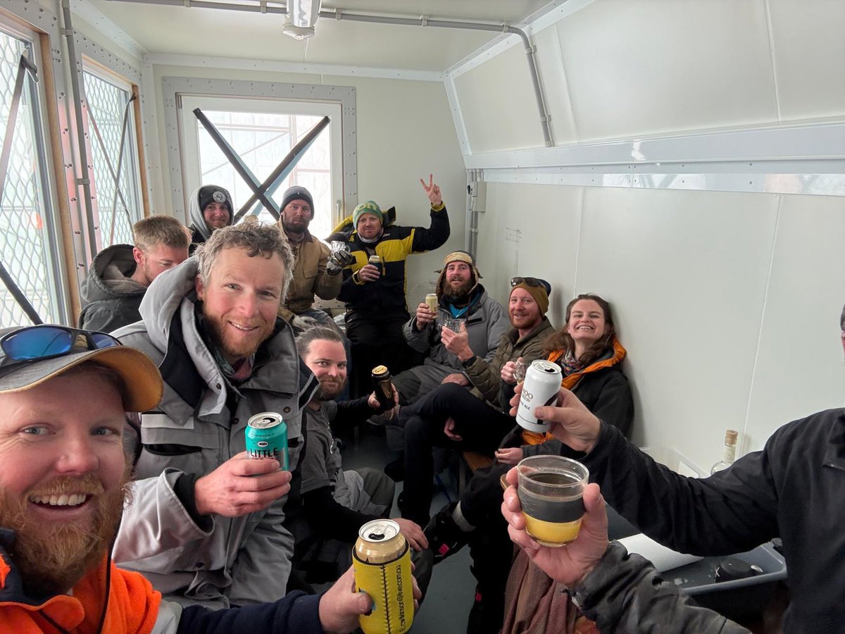 Beyond EPICA (@oldestice) on Twitter photo Here is what our friends from <a href="/MillionYearIce/">Million Year Ice Core</a> sent us
"Congratulations Beyond EPICA on your amazing and inspiring success. MYIC toasts you from our newly installed drill ops cabin. 🎉" Here is what our friends from <a href="/MillionYearIce/">Million Year Ice Core</a> sent us
"Congratulations Beyond EPICA on your amazing and inspiring success. MYIC toasts you from our newly installed drill ops cabin. 🎉"